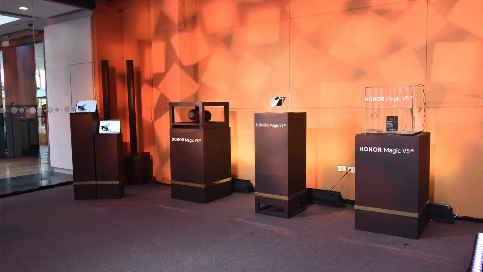 Honor-Magic-V5-10